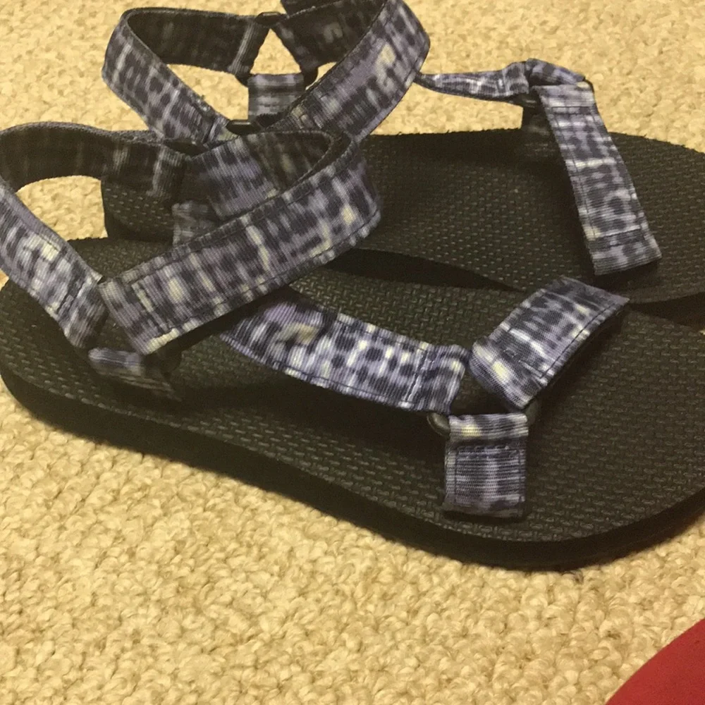 Blue and black nature sandals size: 6.5 - Picture 3 of 3